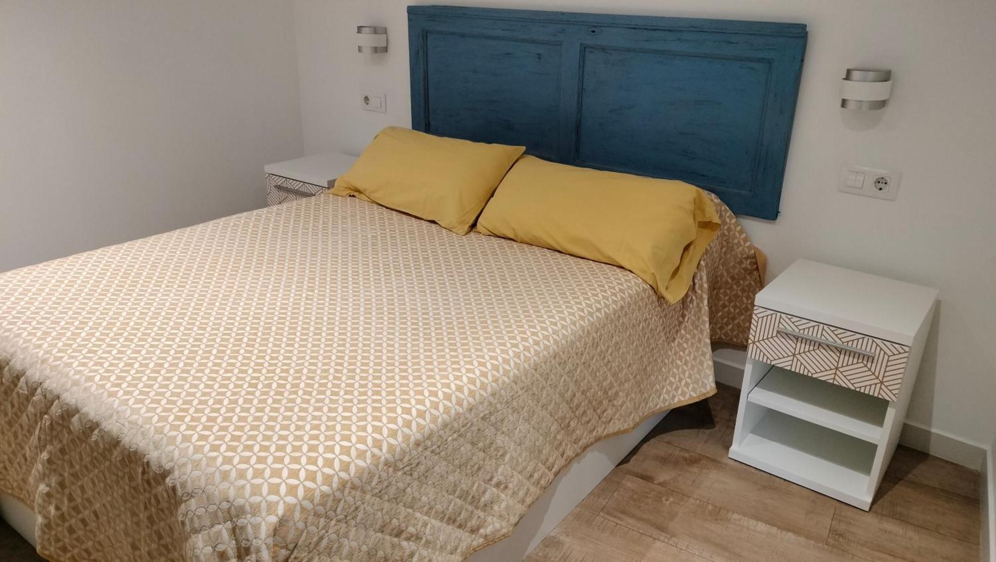 Apartamentos Montgo เดเนีย ภายนอก รูปภาพ