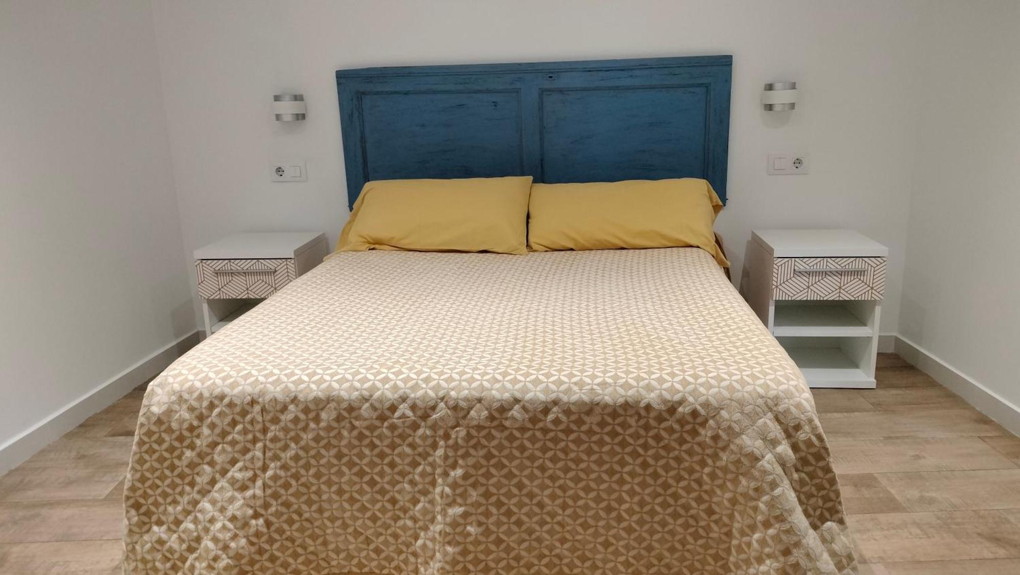 Apartamentos Montgo เดเนีย ภายนอก รูปภาพ